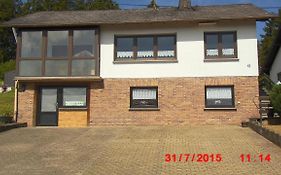 Ferienhaus - Vakantiehuis, Ferienwohnung, 100 Qm, Rollmann, 54578 Nohn, Eifel- Nuerburgring