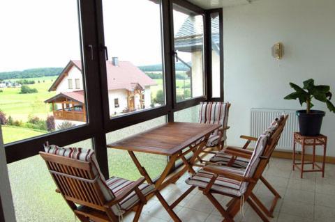 Ferienhaus - Vakantiehuis, Ferienwohnung, 100 Qm, Rollmann, 54578 Nohn, Eifel- Nuerburgring Nohn  Buitenkant foto